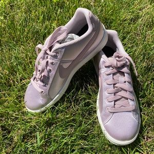 NWT lavender Nike Court Royale sneakers